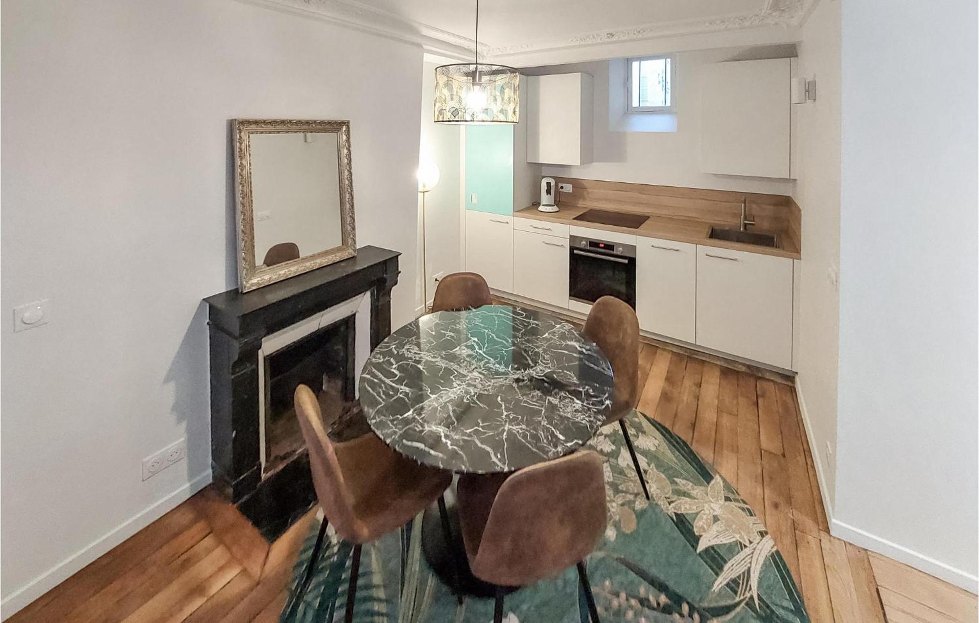 Lovely Apartment In Paris With Kitchen Luaran gambar